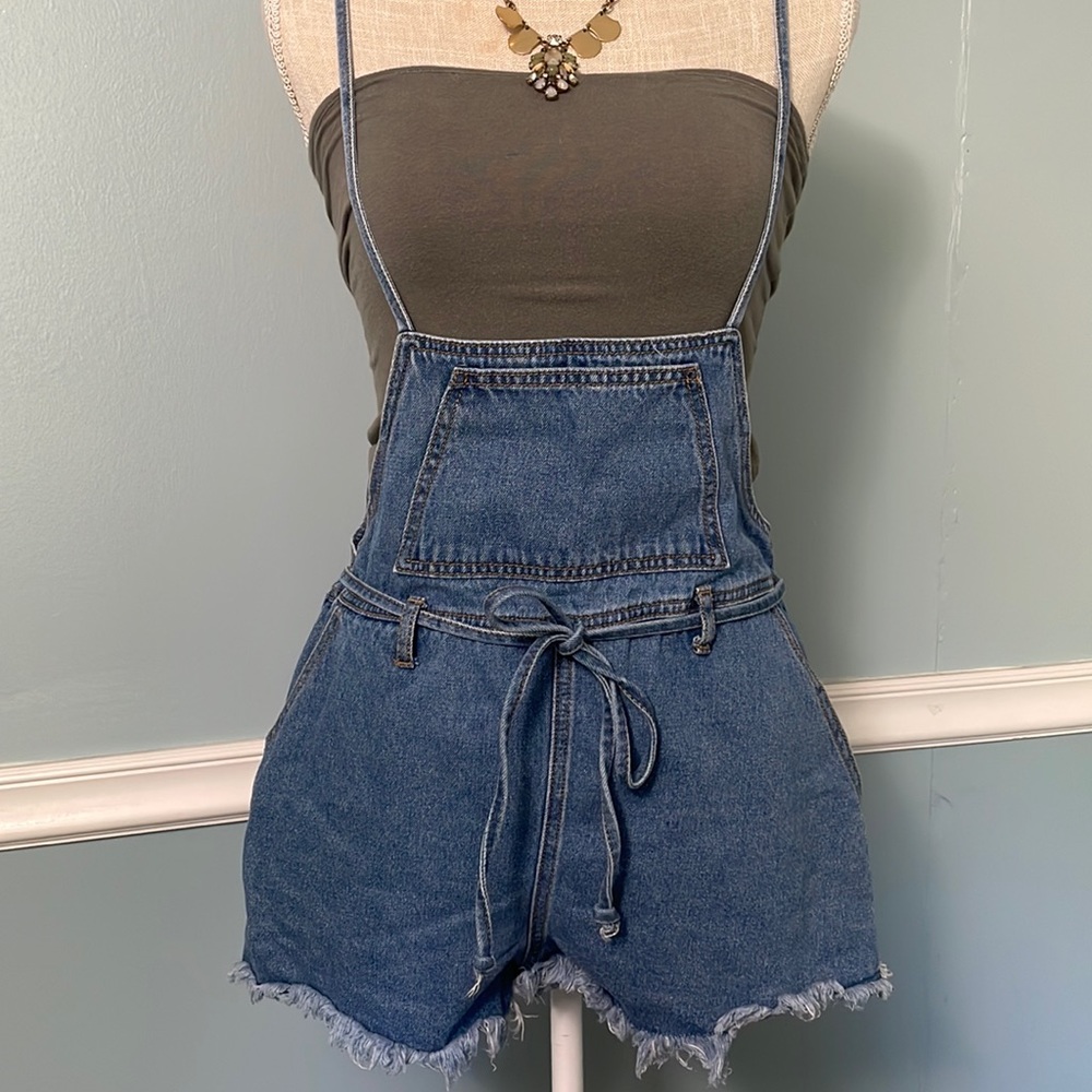Size S-M, Forever 21, jean short overalls with tie to cinch